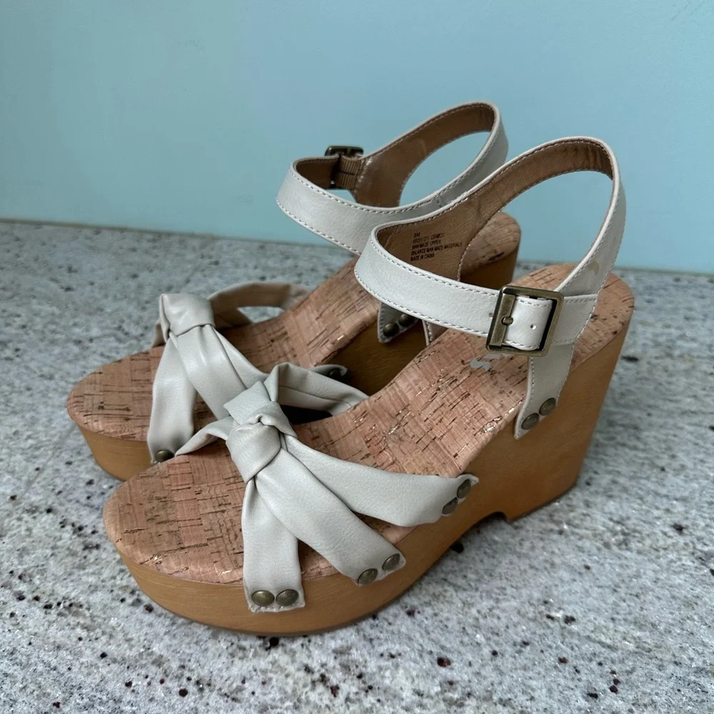 Korks, Dawson Sedge Sandals - Picture 4 of 6